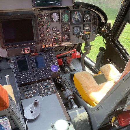 Haelarcher Helicopter Glamping Helston Extérieur photo